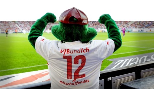 Auch beim VfB ist die Hoffnung  grn: der Sieg gegen Bremen versetzt nicht nur das Maskottchen Fritzle in den Ausnahmezustand. Foto: Baumann